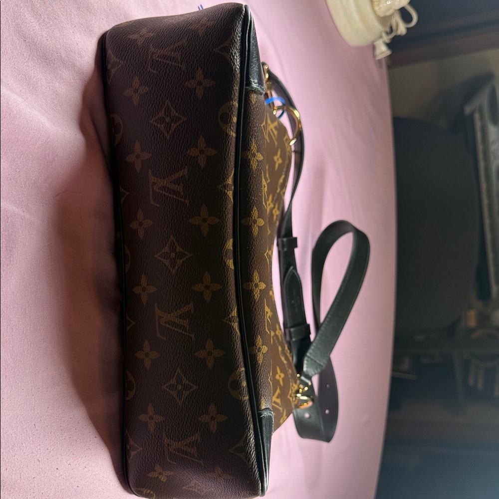 Louis Vuitton Odeon Monogram Brown and Black Shoulder Bag - Picture 5 of 16